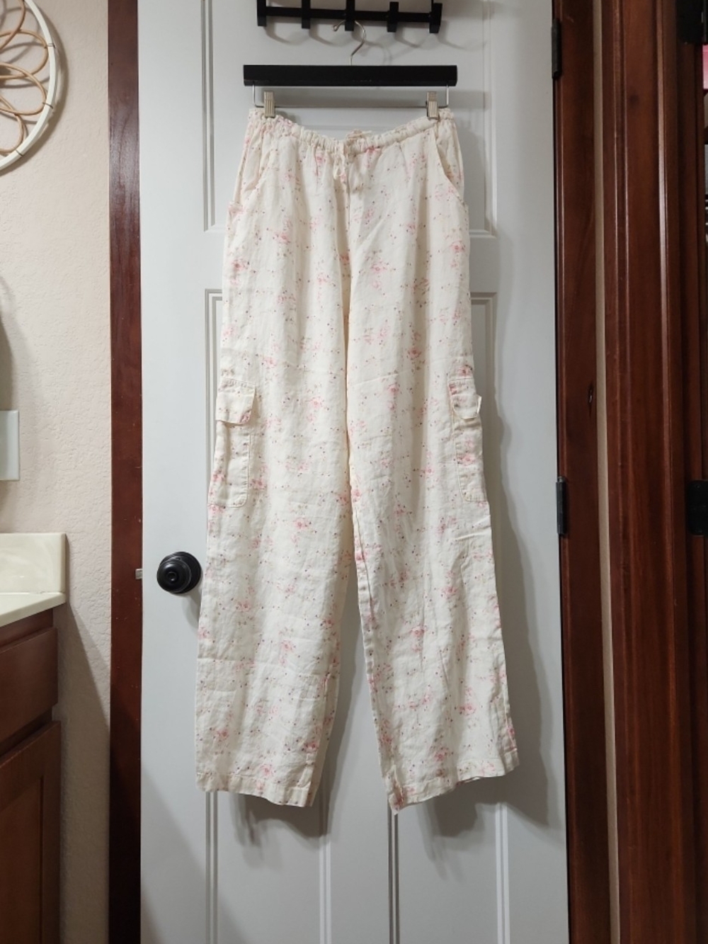 CP Shades Wide-Leg Floral Cargos